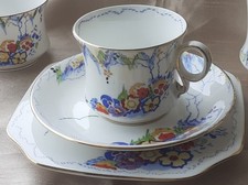 Carlton Ware China : Tea Trio