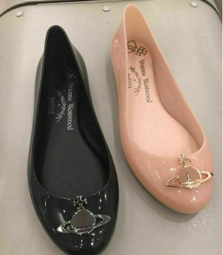 New ladies flat - new,