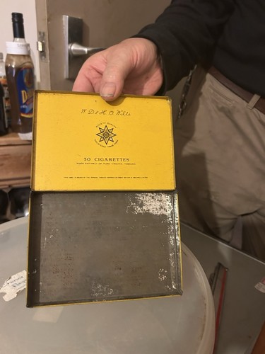 Wills gold flake - wills, tin