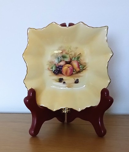 Vintage aynsley orchard gold - vintage,