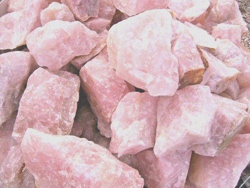 Rose quartz mineral - quartz, natural