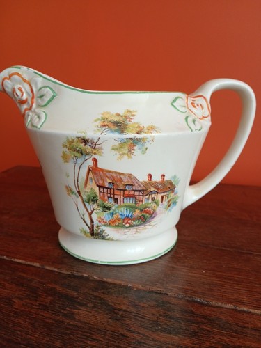 Large woods ivory - large, jug