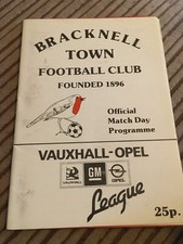 Bracknell Town v Woking