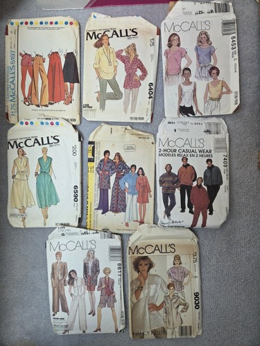 Lot mccalls vintage - lot,
