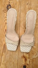 Theea London -New Soft Croc Leather Capri Heel Shoes Beige. Size 5 Never  Worn