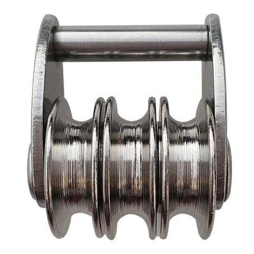 Windsurfing sail tacks triple - sail,