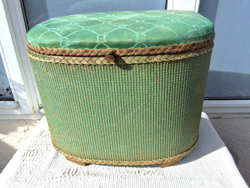 Vintage green lloyd - lloyd, style