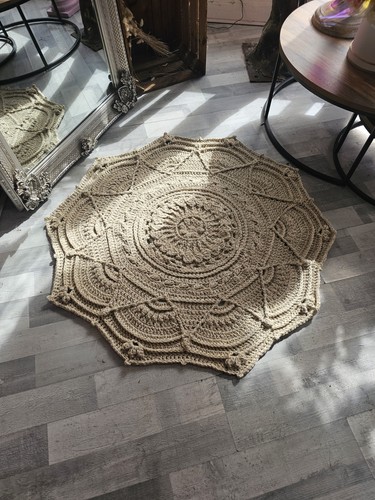 Handmade crochet carpet rug - handmade, 3d