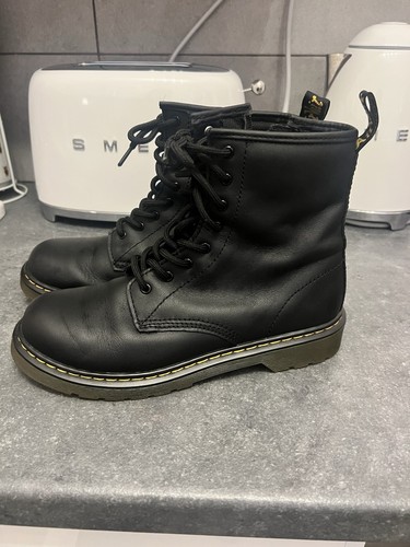 Martin boots excellent - martin,