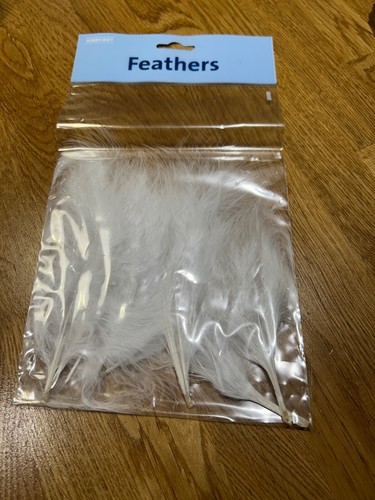 Marabou feathers black white