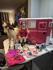 Our Generation Dolls Horse Box
