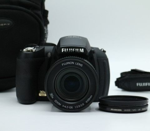 Fujifilm finepix hs10 black - finepix,