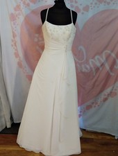 Wedding dress size 10 ivory