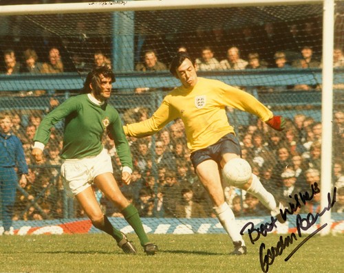 Gordon banks signed - signed, 10x8
