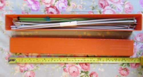 Vintage long plastic knitting - long,