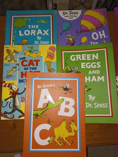 Seuss bundle books - seuss,