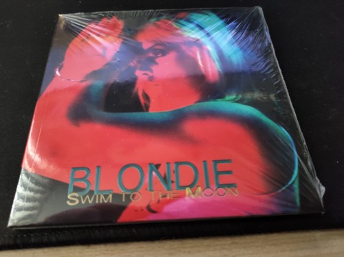 Blondie swim the moon 2 - blondie,