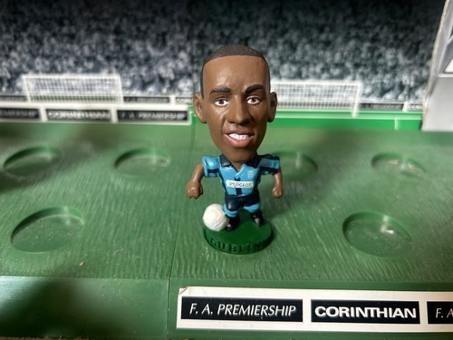 Corinthian headliners dion - corinthian,