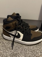 Air jordon light olive size - air,