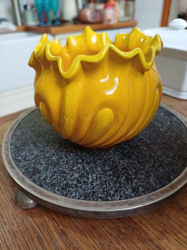 Antique bretby planter art - antique,