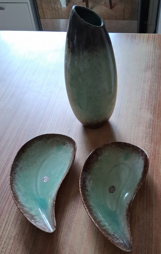 For sale vase pair - for,