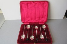 Set of 6 Coffee Bean Spoons - EPNS - in Case