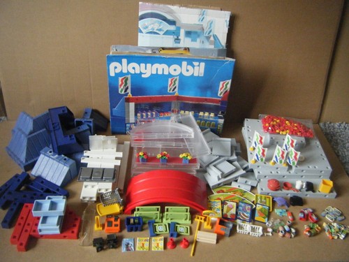 Joblot playmobil spares - of,