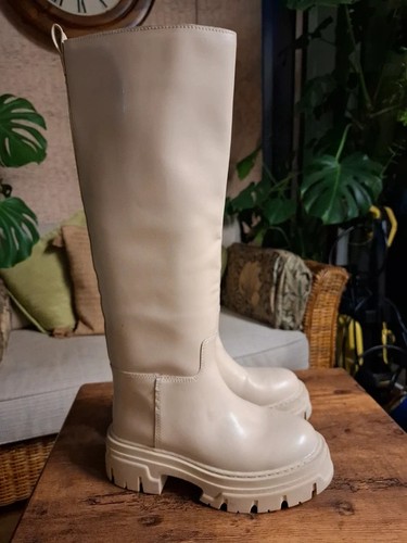 Stunning cream faux - h&m,