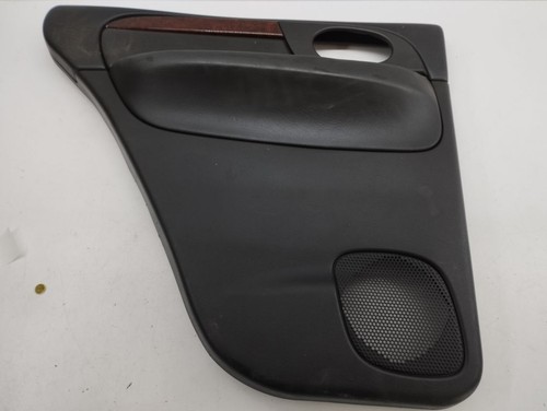 Saab 2006 rear - 9-7x, door
