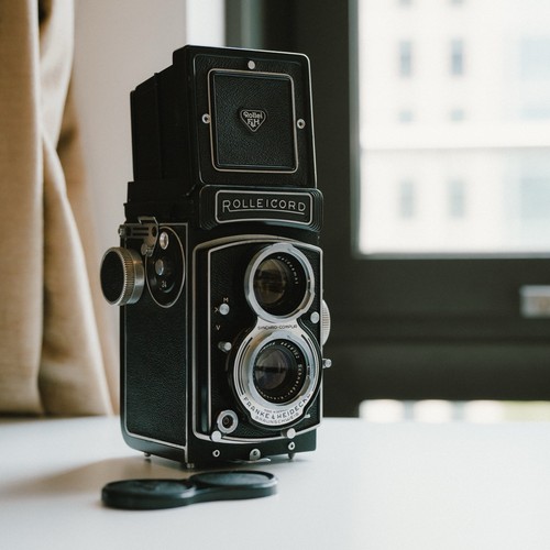 Rare wide format 3x6cm - [rare, 3x6cm]