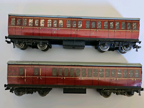 Hornby dublo suburban coaches - hornby,