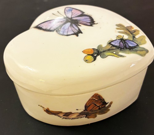 Very pretty staffordshire - very,