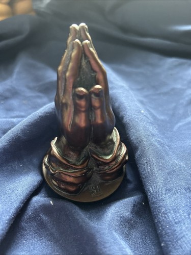 Brown praying hands - brown,