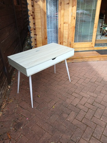 Desk with multi compartment - with,