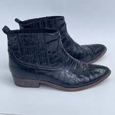 Golden Goose Deluxe Brand GGDB