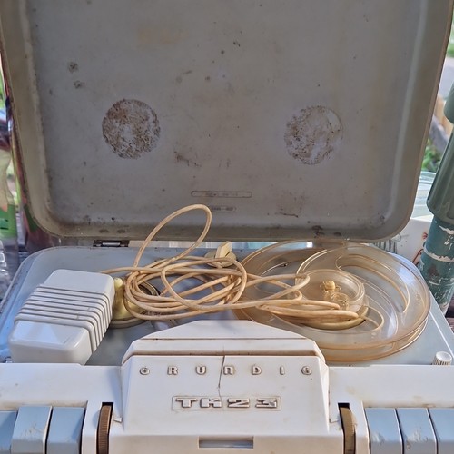 Grundig vintage - tk, 23