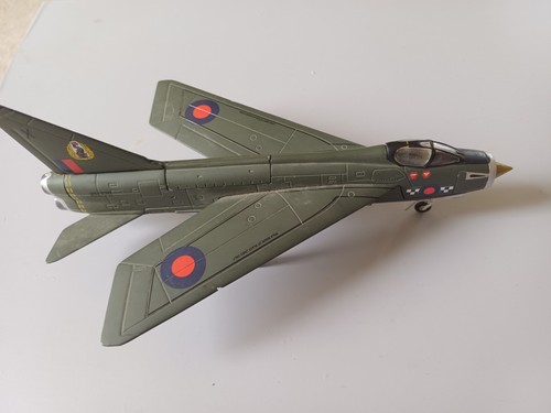 Corgi aviation aa32302 - corgi, 1:72