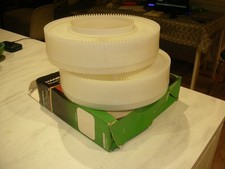 Hanimex Round Slide Projector