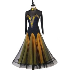 Women Performance Waltz