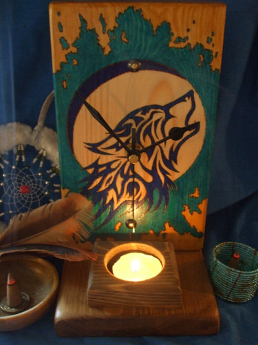 Clock native american wolf - american,
