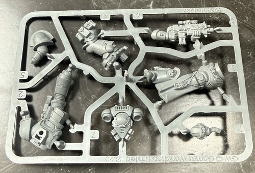 Warhammer 40k space marine - warhammer,