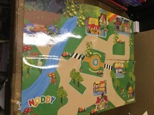 Corgi Noddy Toy-land Cars & Figures & Cardboard Playmat