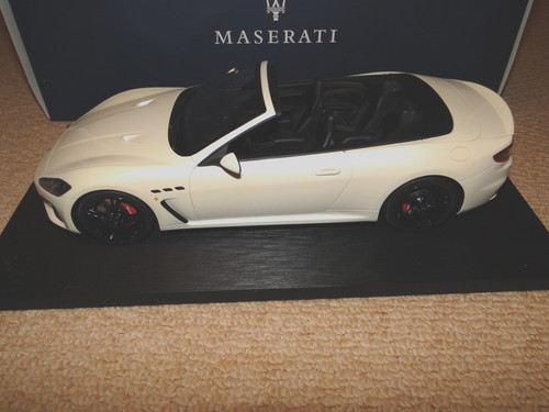 Top speed maserati - 1/18,