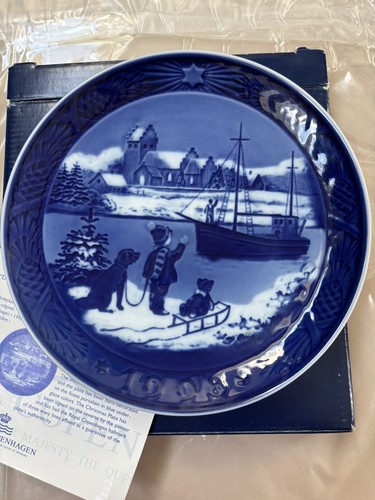 Royal copenhagen coming - copenhagen,