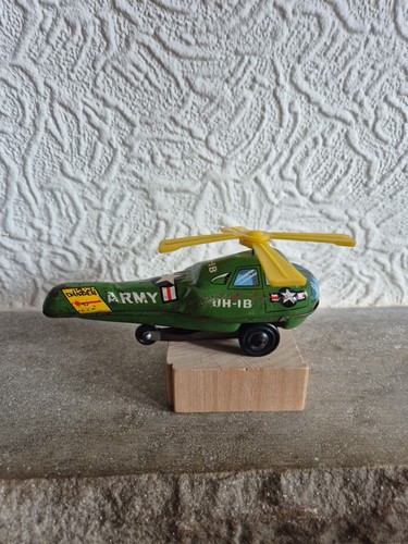 Vintage tin toy army - tin,