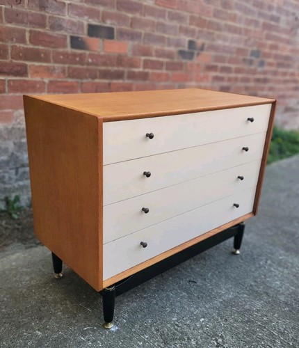Plan chest drawers e - g,