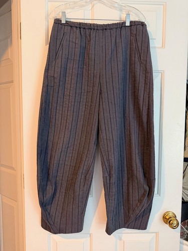 Lilith paris grey pinstripe - paris,