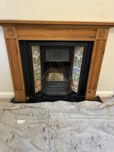 Victorian floral tiled cast - floral,