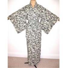 AUTHENTIC VINTAGE JAPANESE OFF-WHITE, SILK, LINED & OBIJIME BELT, Plant Flowers