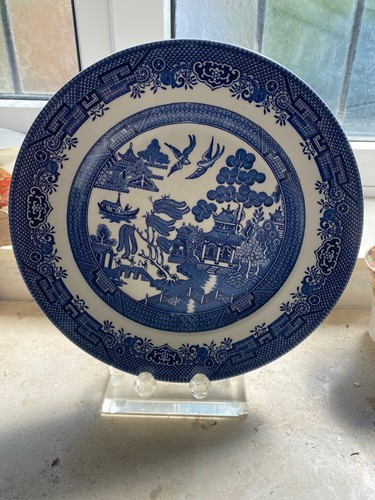 Vintage willow pattern plate